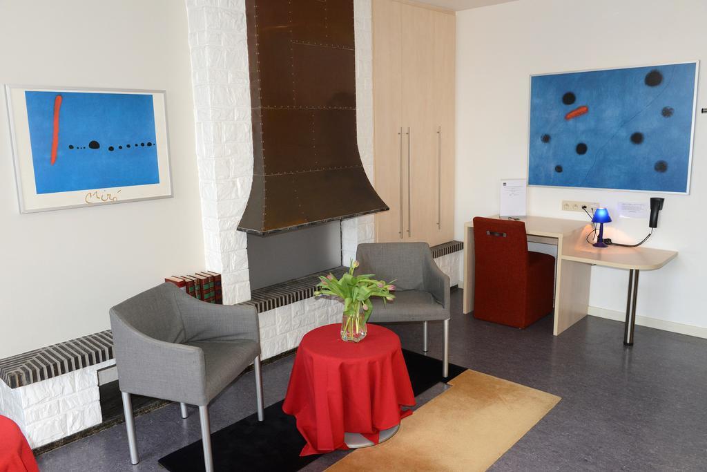 Hotel Vijfwegen Руселаре Екстериор снимка